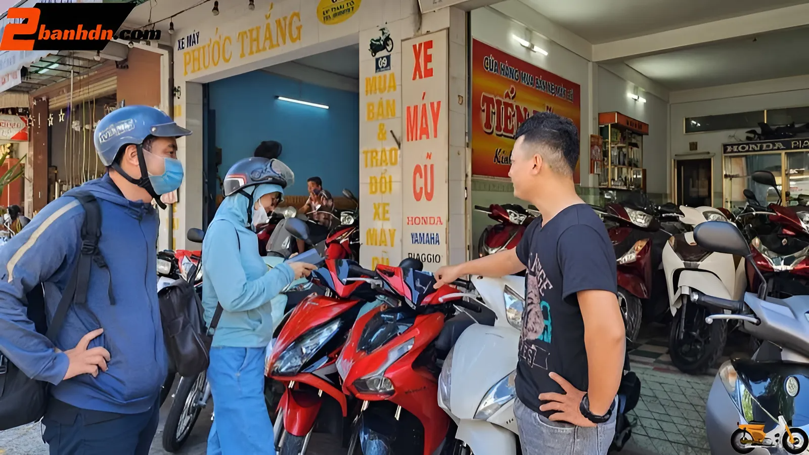 đang giao dịch bán xe