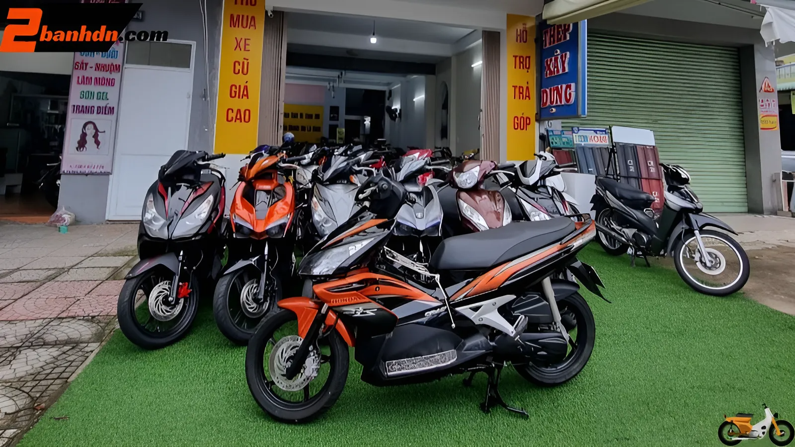 mua xe máy cũ với giá cao